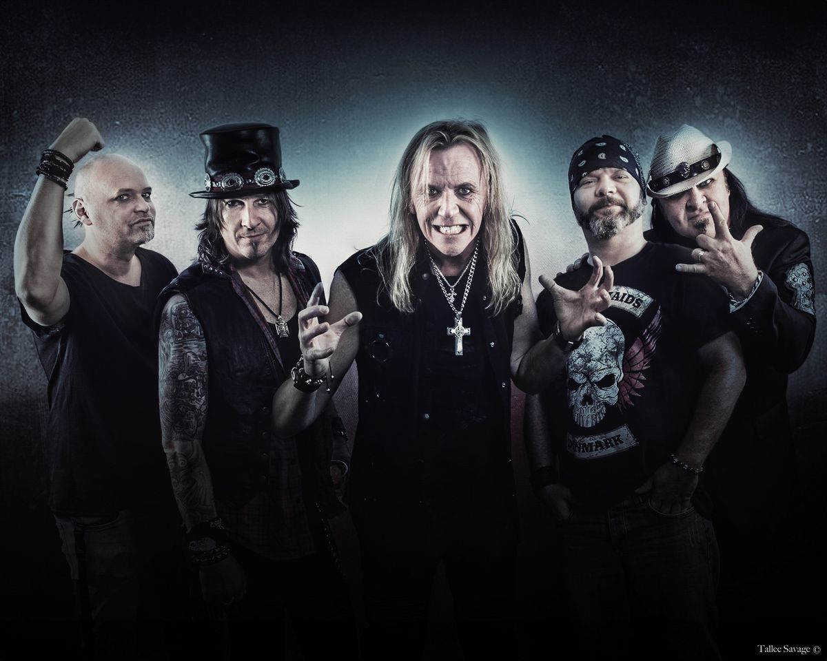 Pretty Maids -  Red, Hot And Heavy - Support: Bloody Dice - Amager Bio