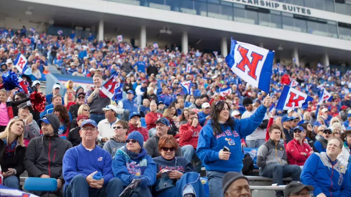 Kansas City \/ Kansas at Oklahoma Sooners Softball