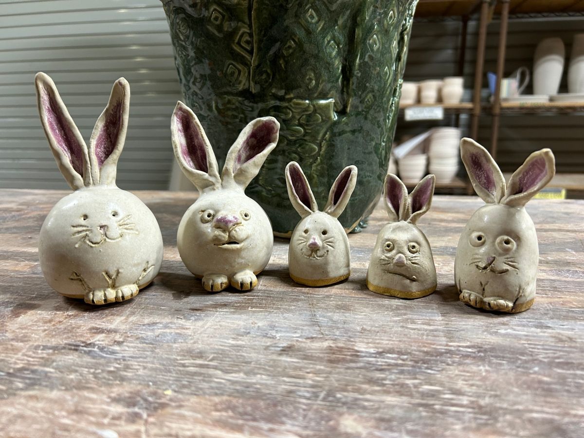 Pinch Pot Bunnies Family Class