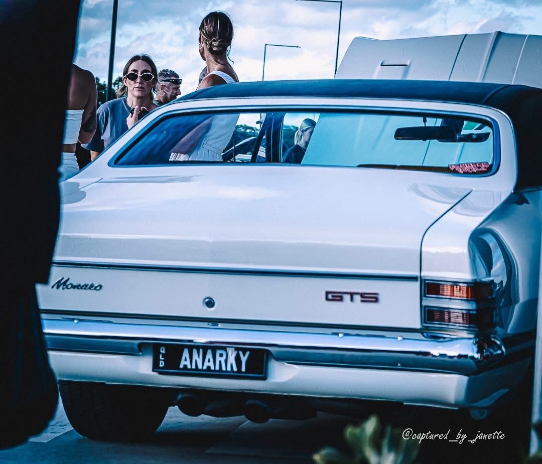 Aura\u2019s Autumn Car Show