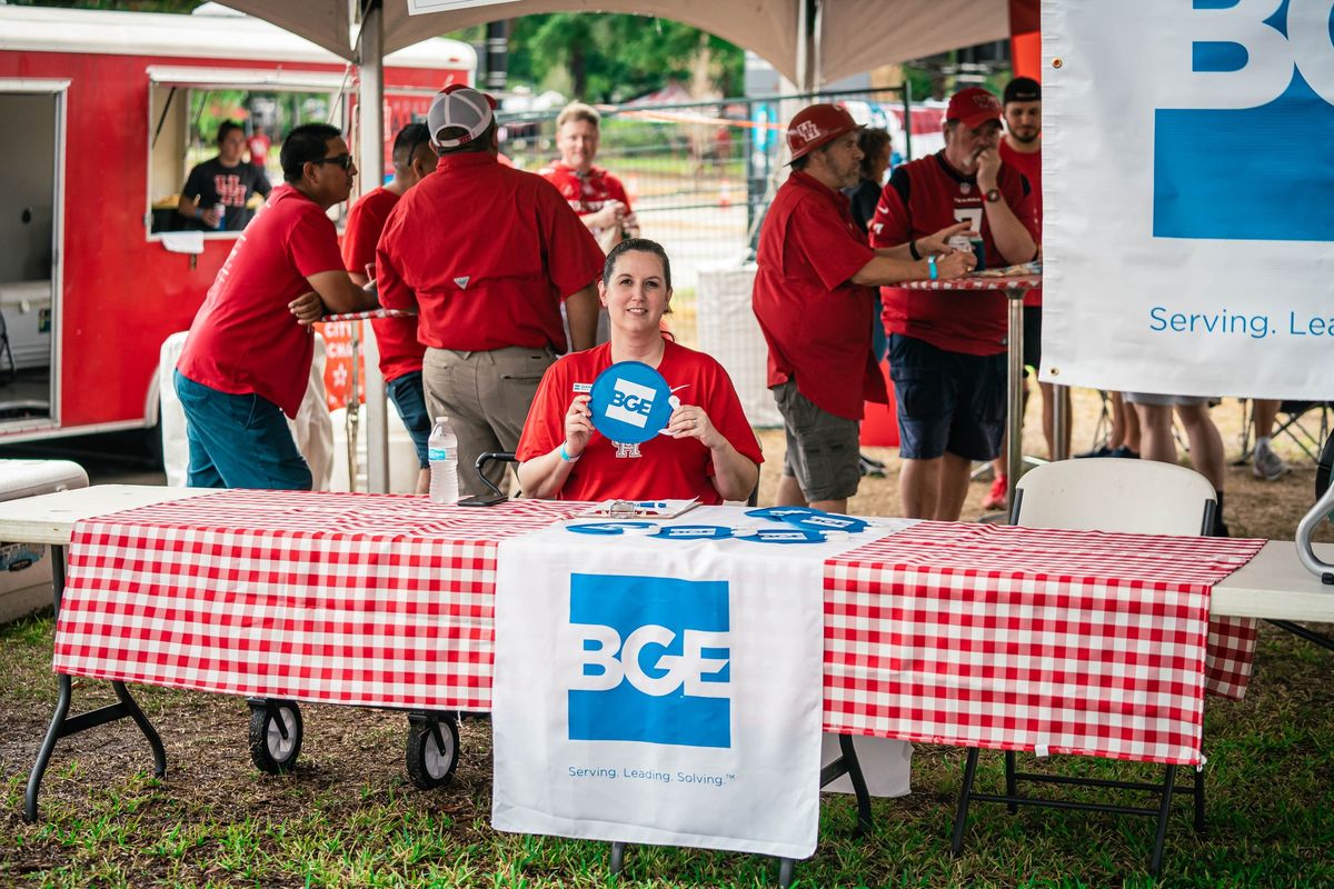 UH EAA Tailgate for Home Against Rice