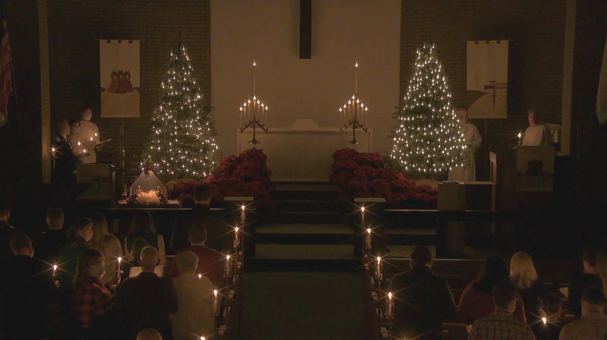 Christmas Eve Candlelight Service- 7:00PM