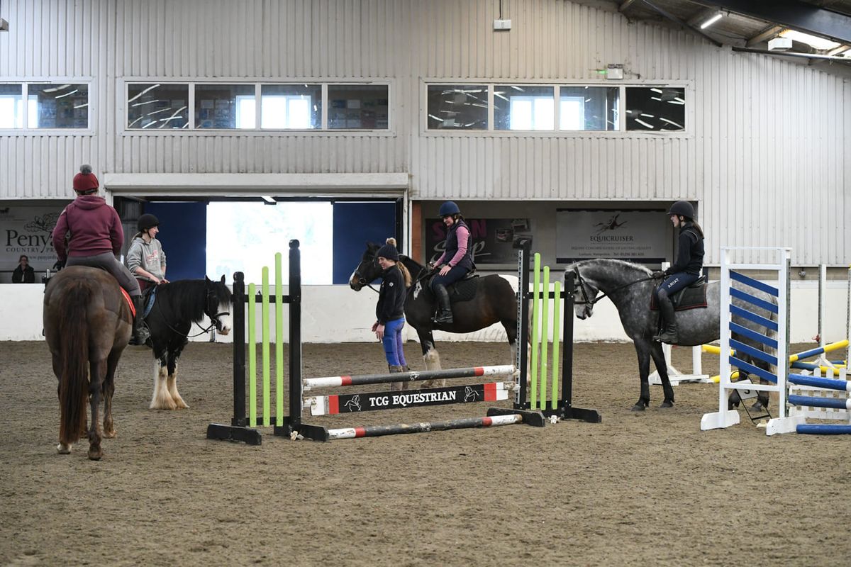 Sc Equestrian Crofton Indoor courses and poles