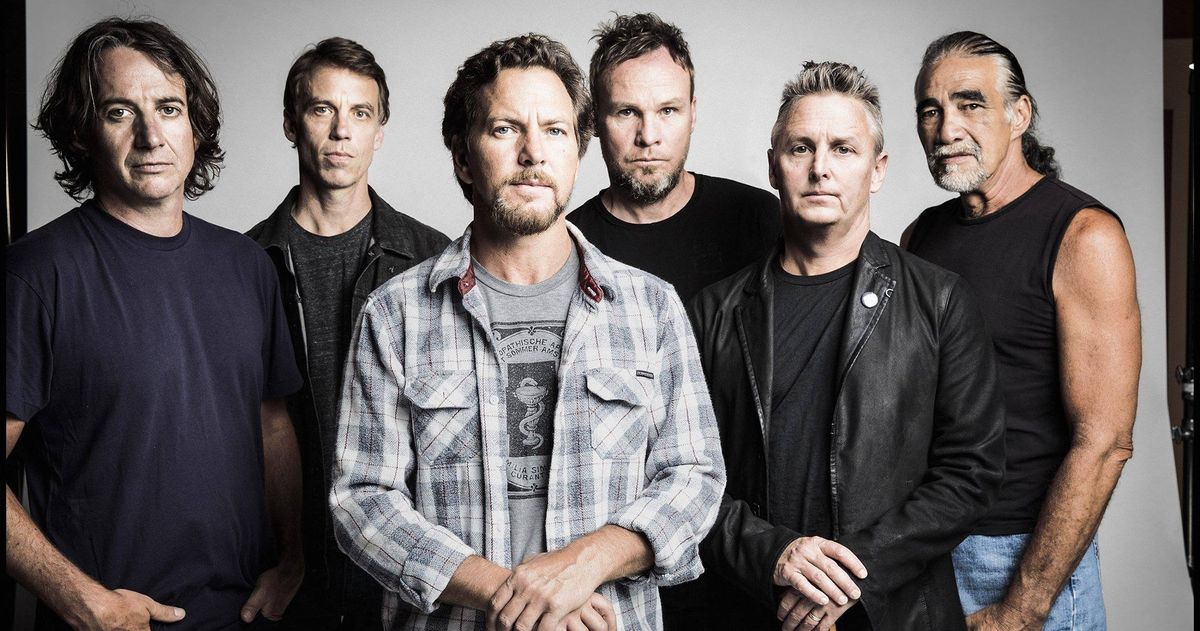 Pearl Jam - Live in Chicago (Tickets Available Here)