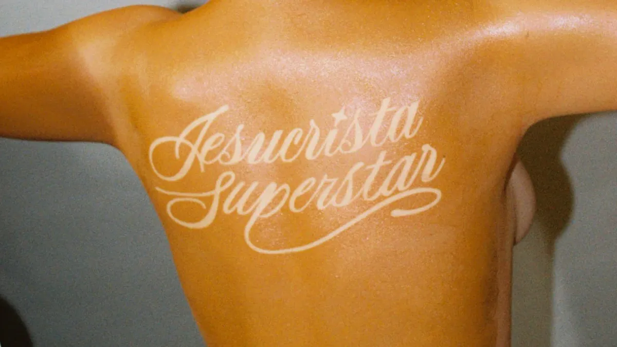 Rigoberta Bandini, Juan Mag\u00e1n, rusowsky in Val\u00e8ncia