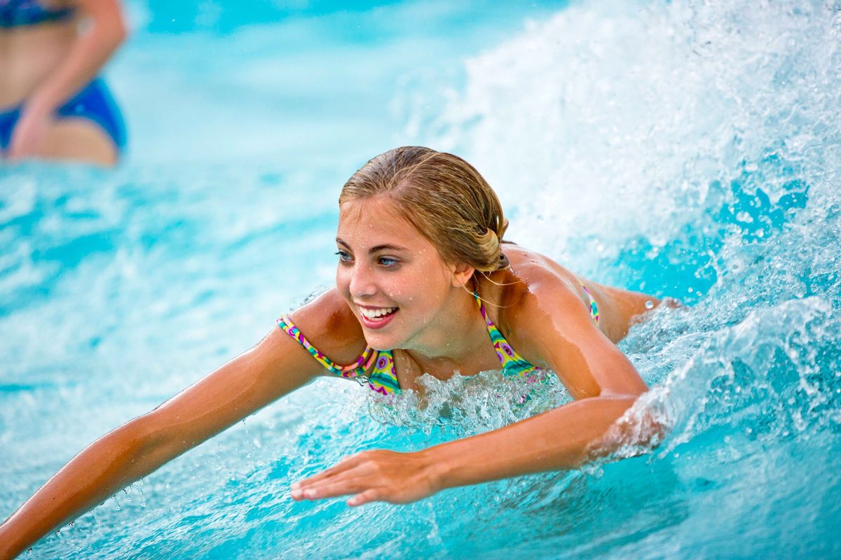 World's Largest Swimming Lesson