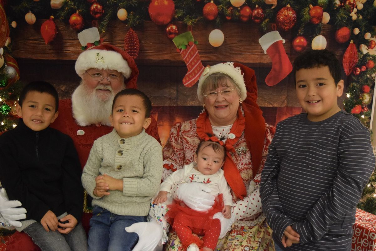 Christmas in the Park with Santa & Mrs Clause