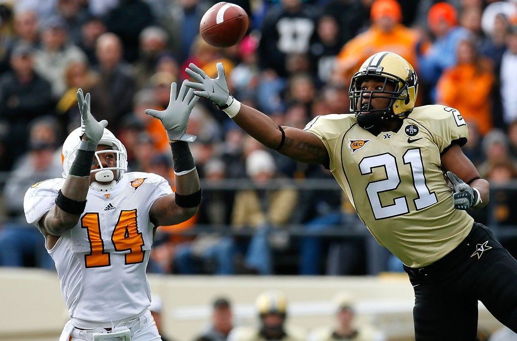 Austin Peay Governors at Vanderbilt Commodores Football