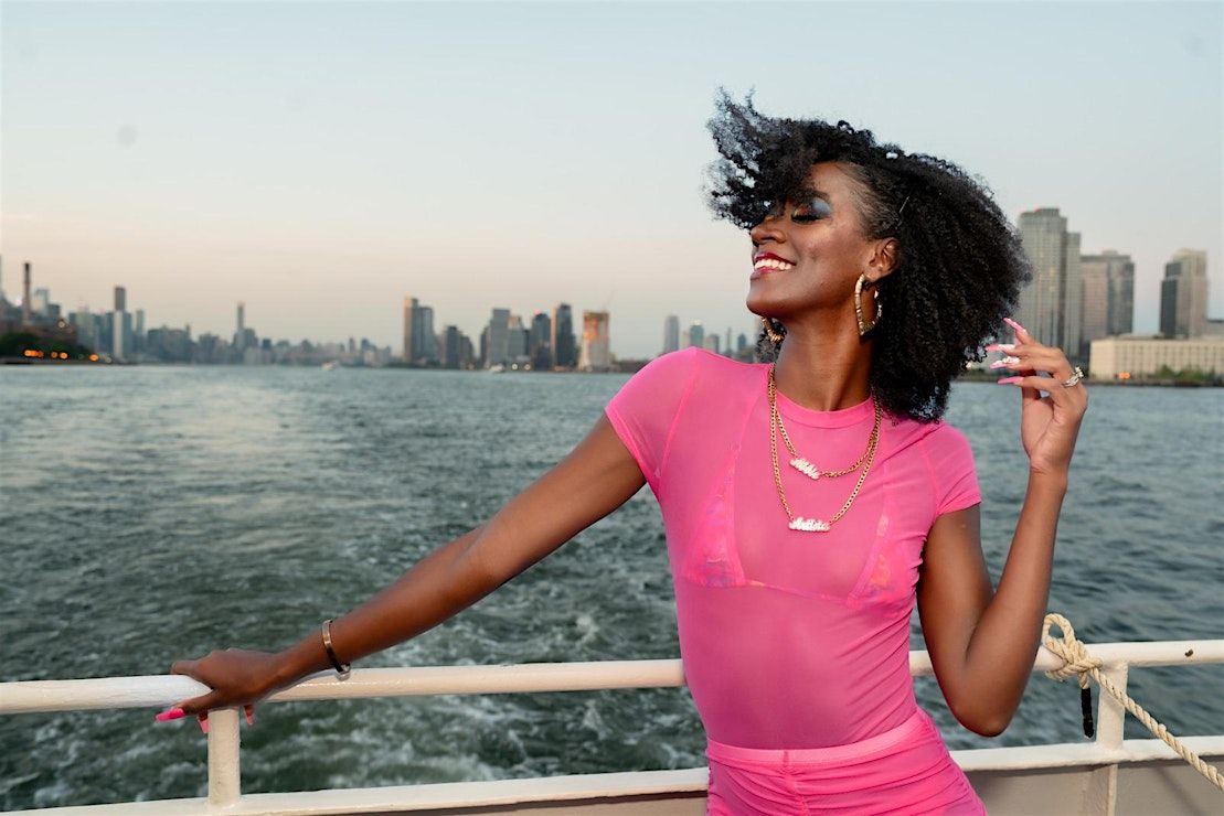 Halloween Yacht Party NYC, Skyport Marina, New York, 1 November 2024