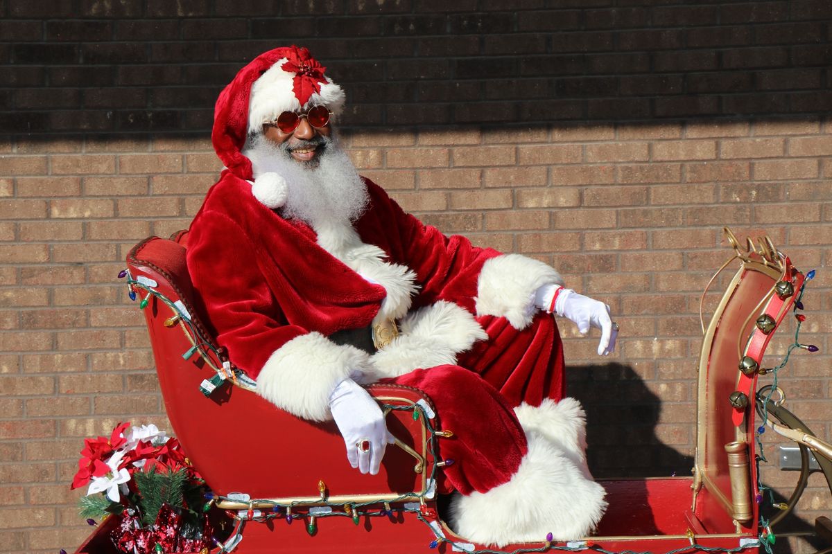 Santa on the Roof 