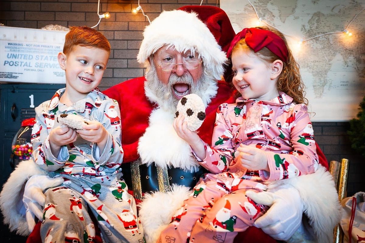 Santa Experience with Photos