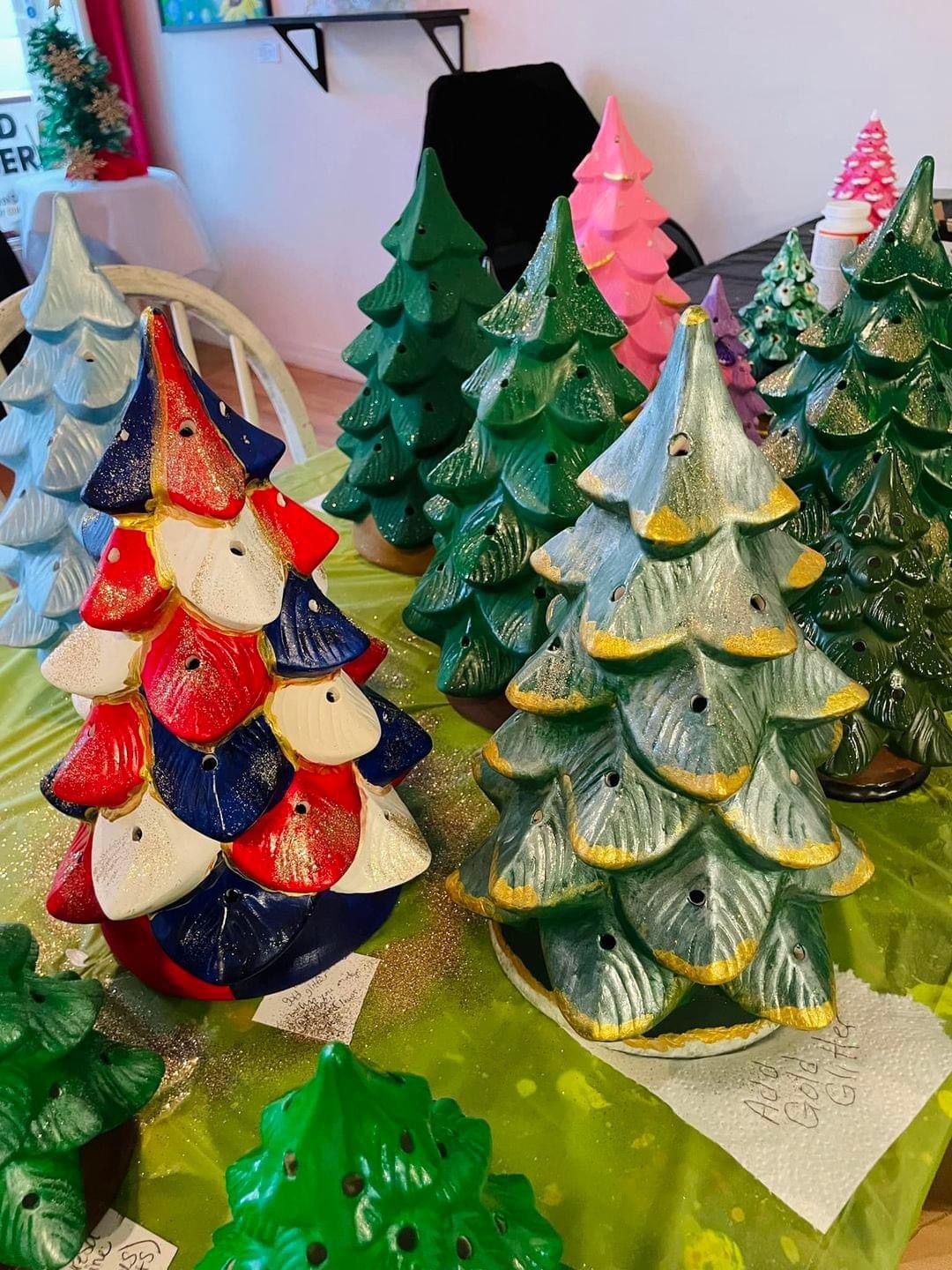 Ceramic Christmas Tree Lamp Painting