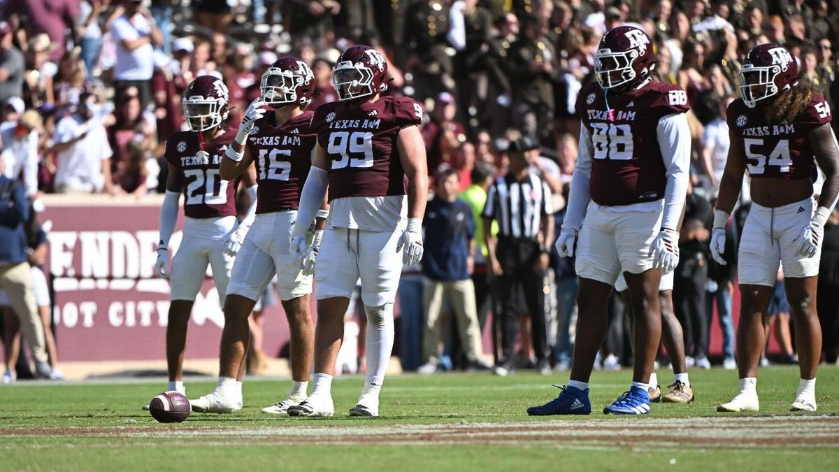 CFP First Round: #10 Miami Hurricanes at #7 Texas A&M Aggies Football