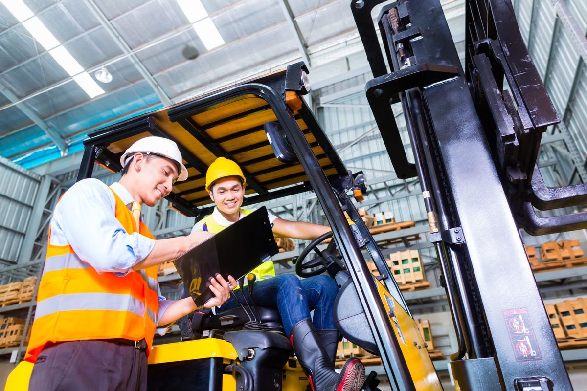 2025 OSHA Compliant Forklift Safety Training Classes