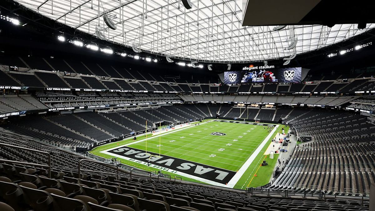 Parking Kansas City Chiefs at Las Vegas Raiders