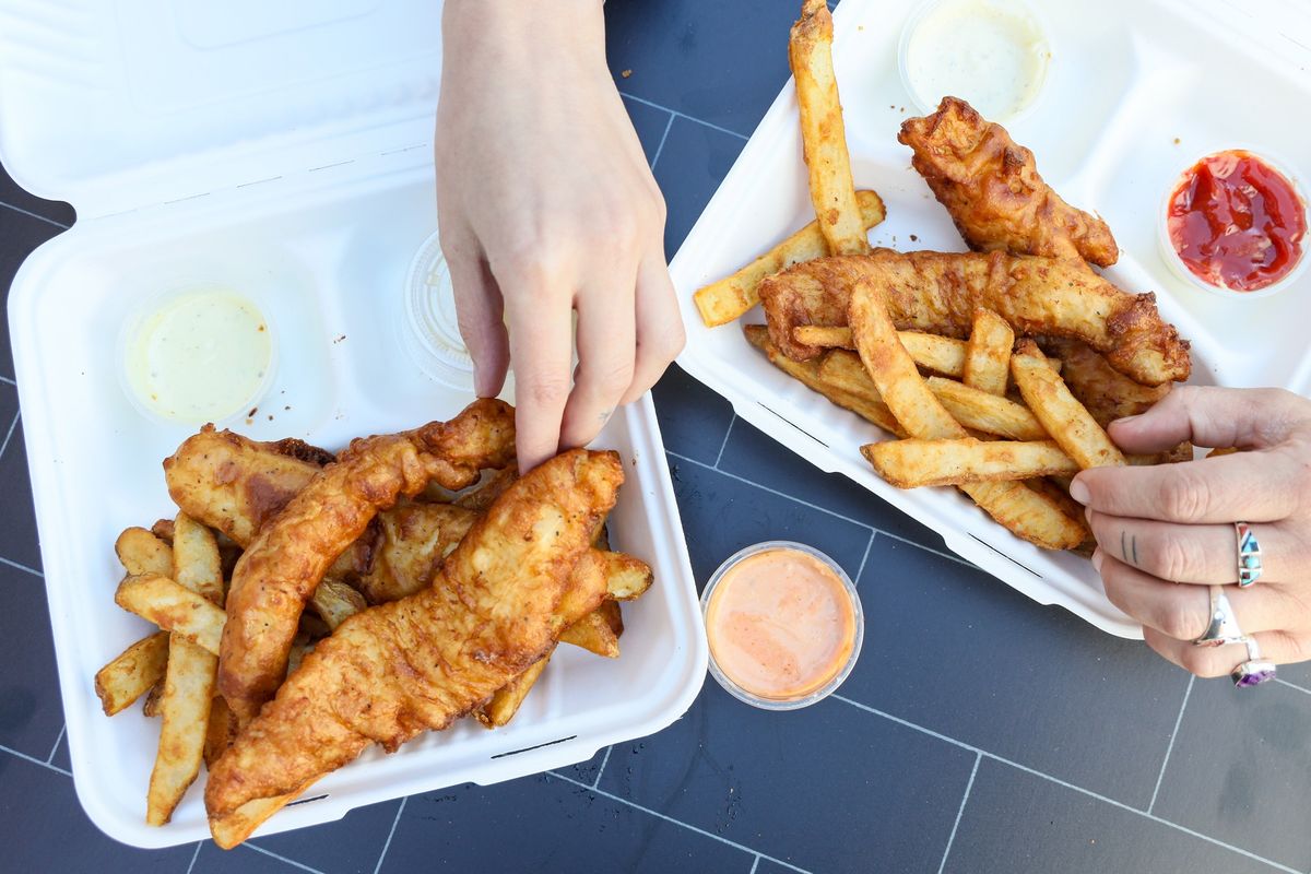 Carson City, NV - On The Hook Fish and Chips