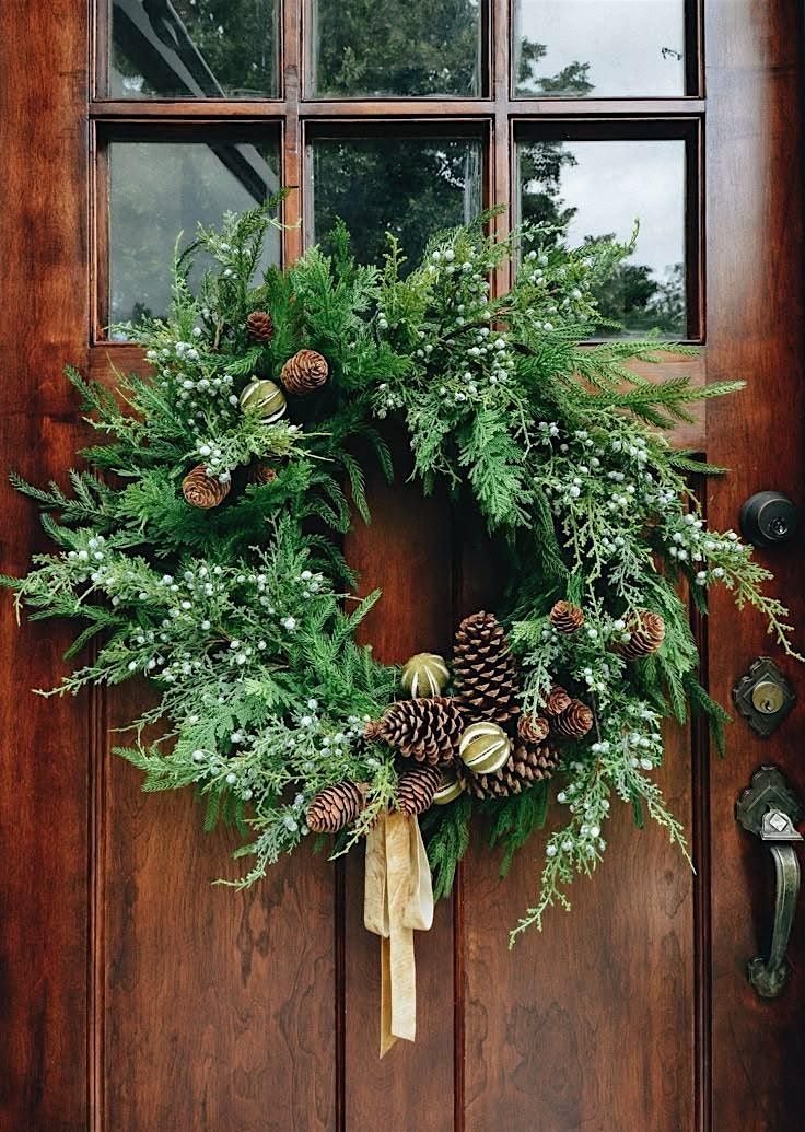 Saturday Holiday Wreath Class