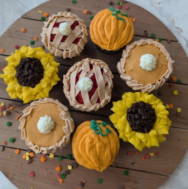 Buttercream Fall Cupcake Decorating Class