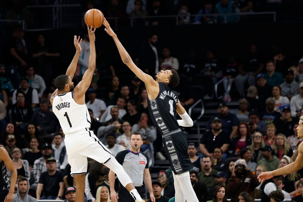 San Antonio Spurs at Brooklyn Nets