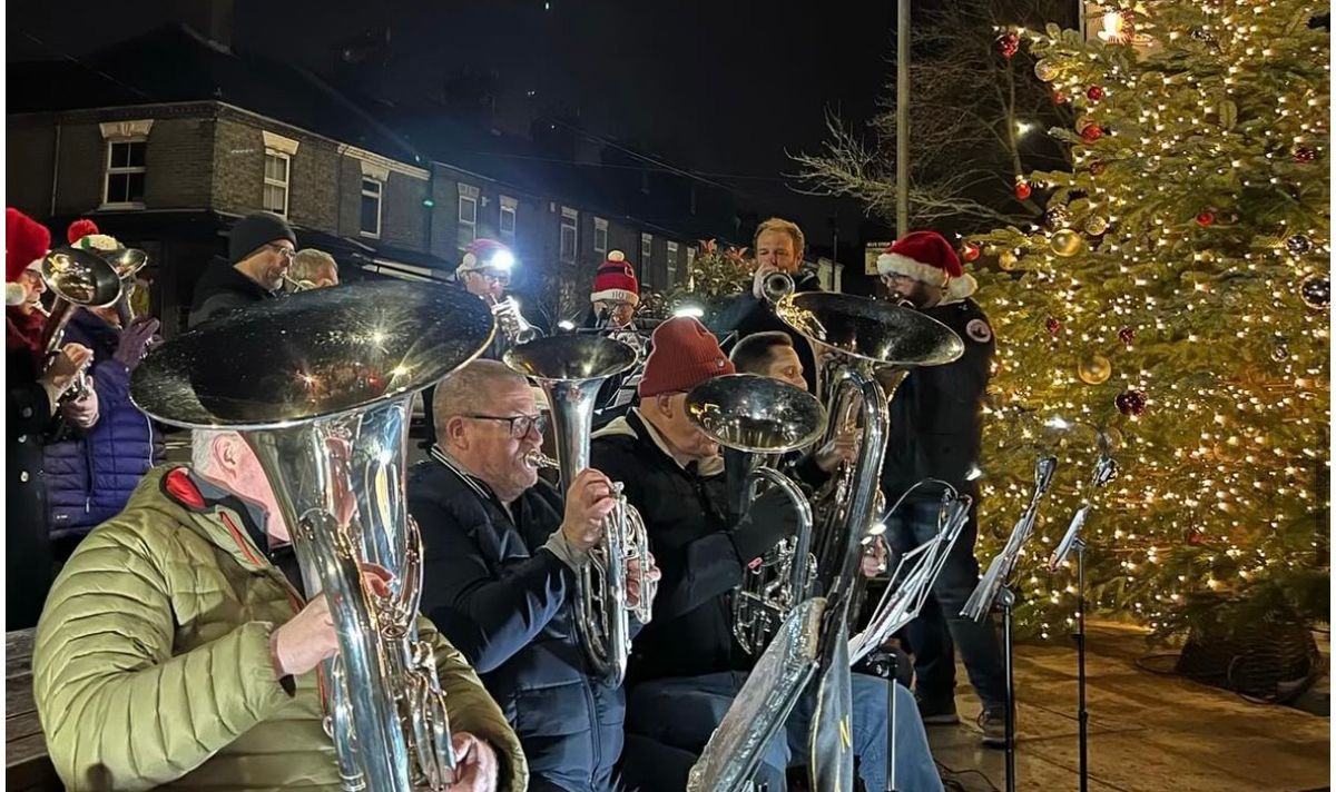 Christmas Carols with Cawston Brass Band 