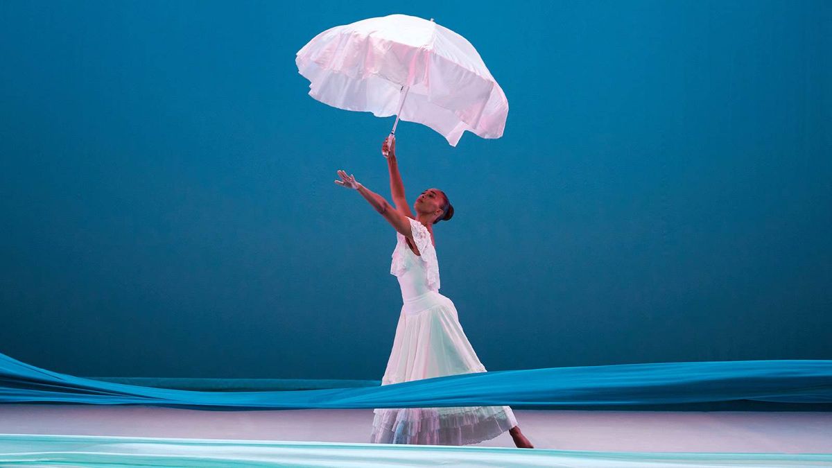 Alvin Ailey American Dance Theater - Charleston