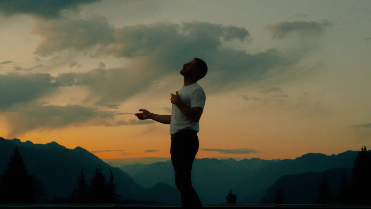 Luca Fogale in K\u00f6ln