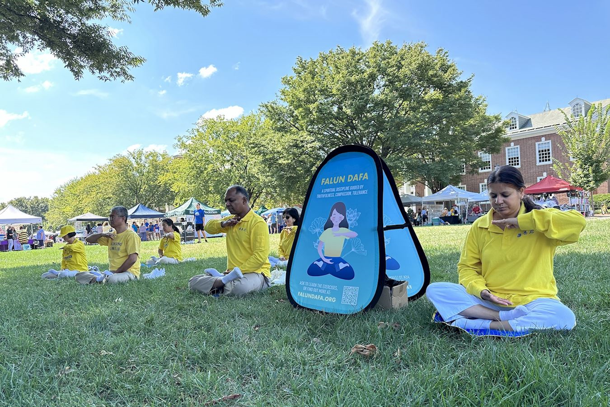 Parking Shen Yun - Newark