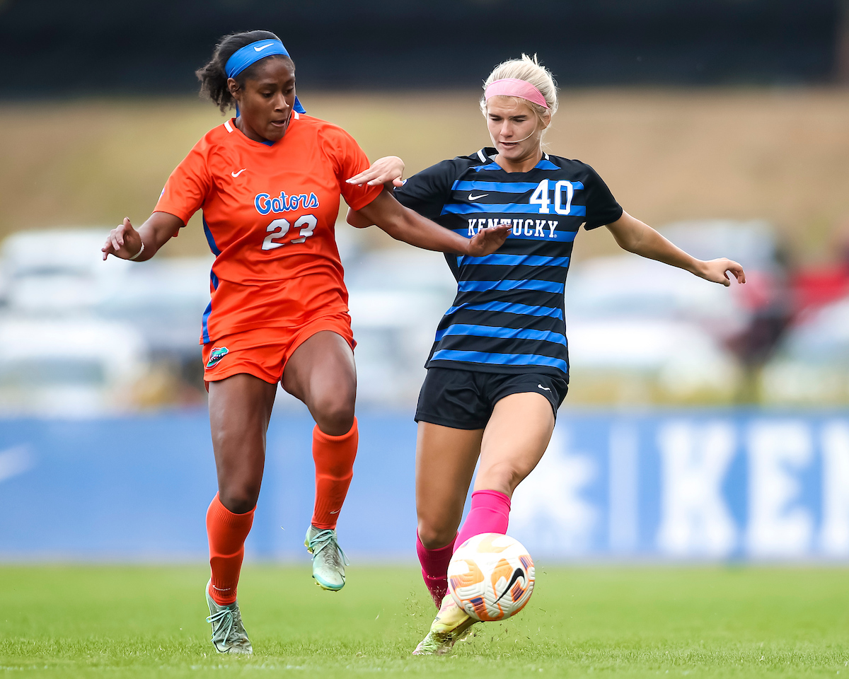 Florida Gators at Kentucky Wildcats Womens Soccer