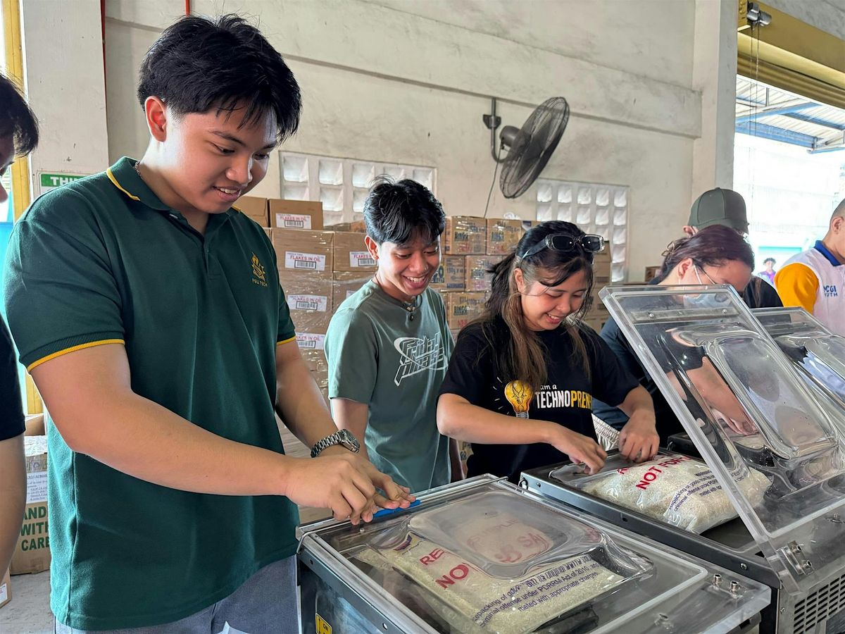 Food Repacking Center iAdvocate: Repacking of Family Food Packs, DSWD NROC (National Resource ...