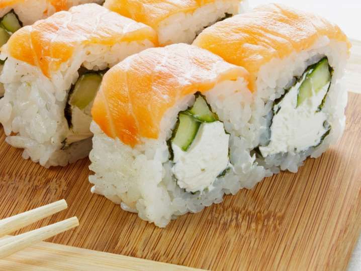 Discover the Secrets to Sushi Rolling\t