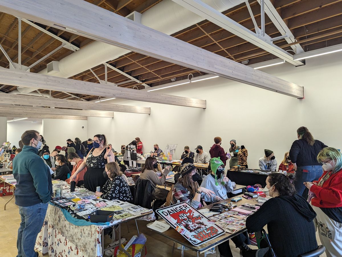 Alt Pub Omaha Zine Fair