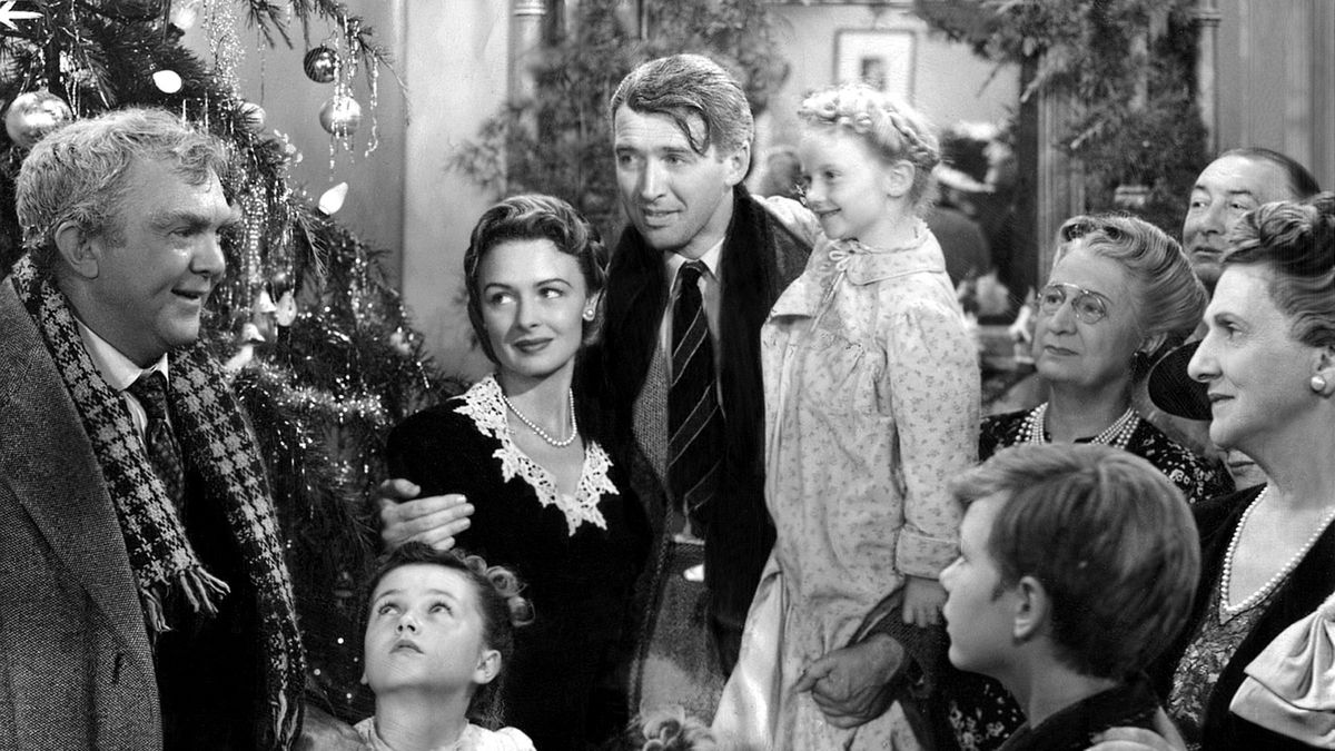 IT'S A WONDERFUL LIFE (1946) at Paramount Theatre