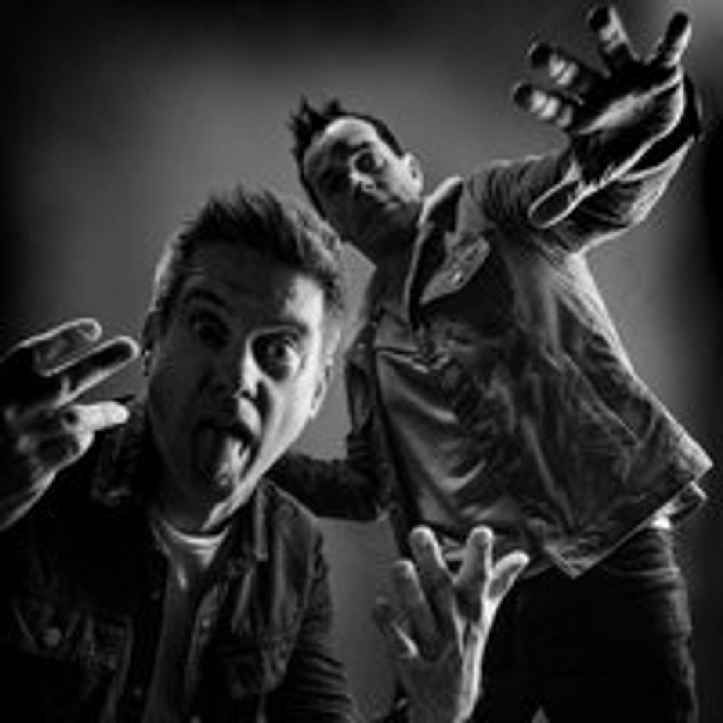 Low presents; Dick and Dom DJ Set