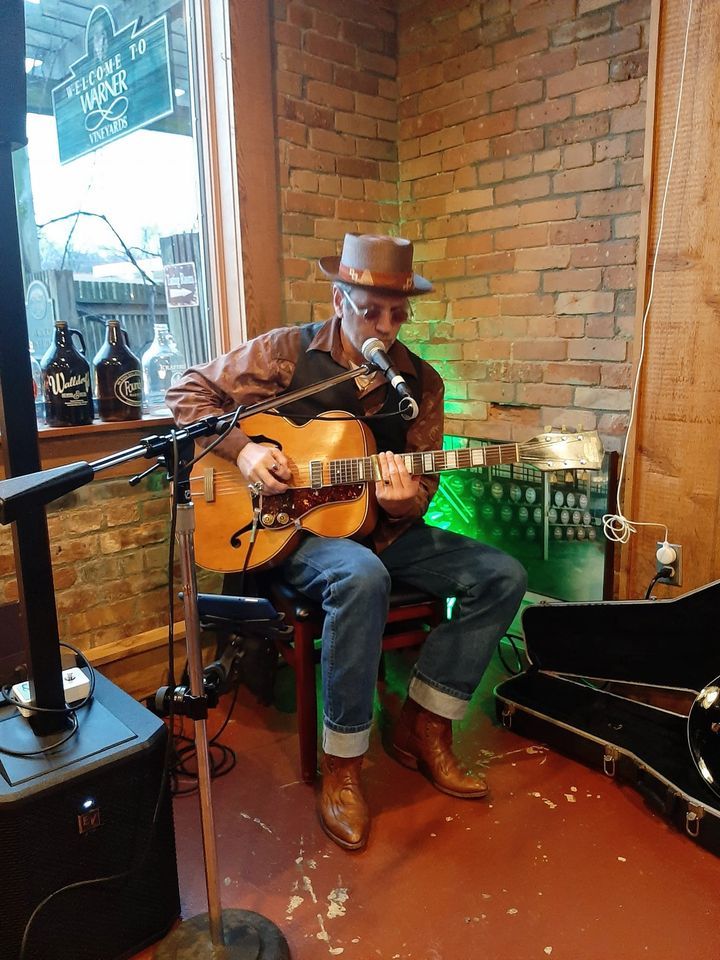 Rodney B Mills Brass Elk, Brass Elk Brewing, Elkhart, 1 August 2022