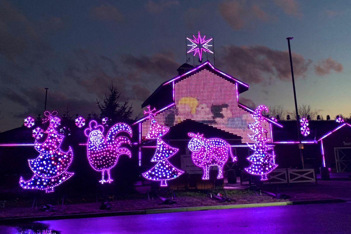 Holiday Lights on Farmstead Lane