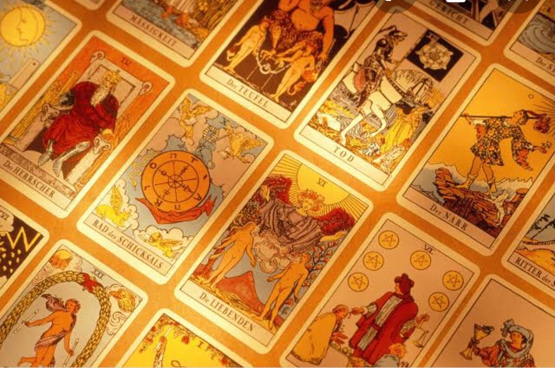 Learn Tarot with Tina