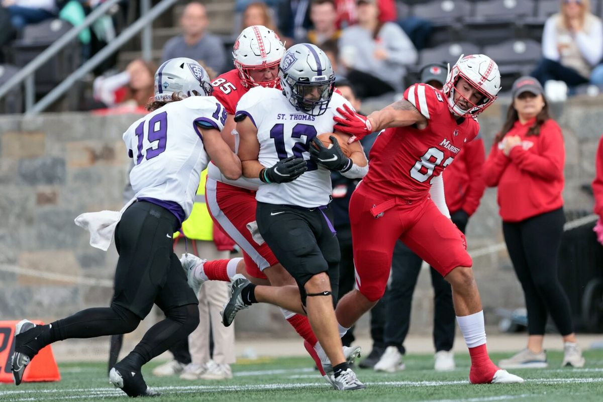 St. Thomas University Tommies vs. Marist Red Foxes