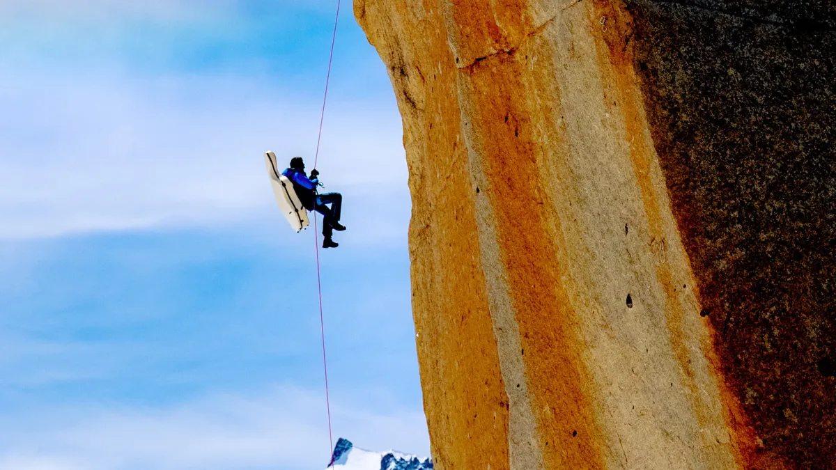 Gautier Capu\u00e7on in Dresden