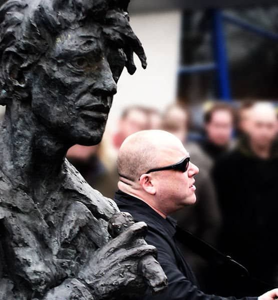 Black Francis (AKA Frank Black ) London