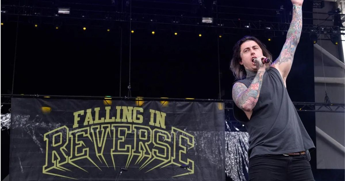 Falling In Reverse Live Concert