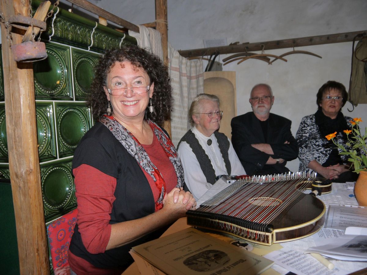 Adventliches Singen mit Evi Strehl