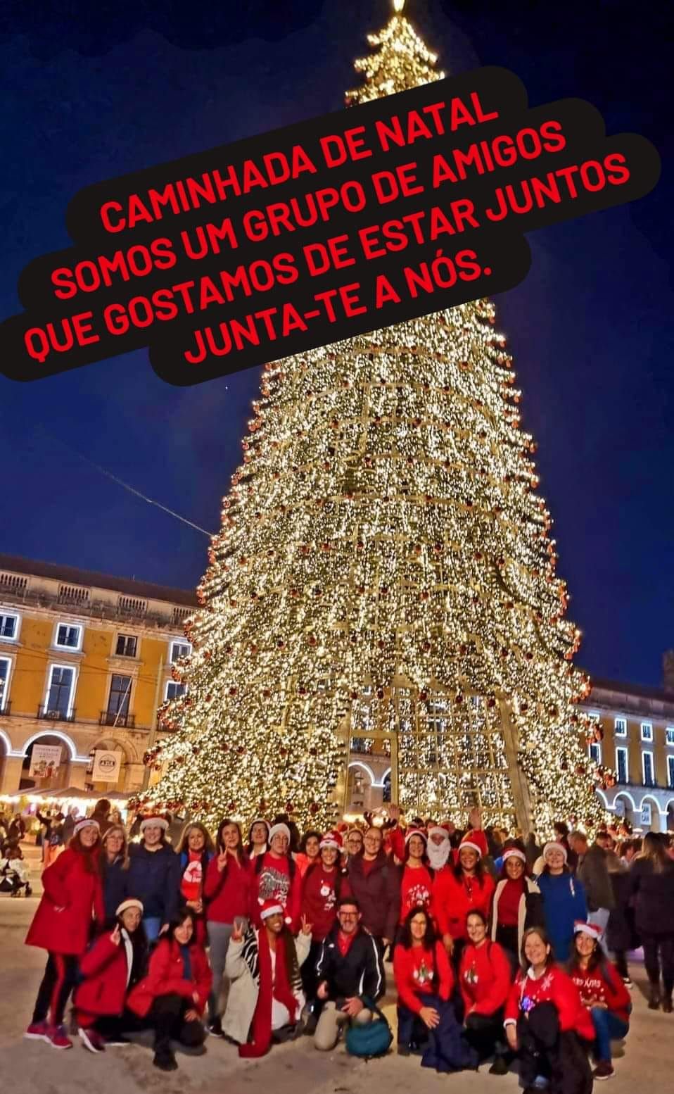 caminhada Ilumina\u00e7\u00e3o de natal e vestidos de pai natal 