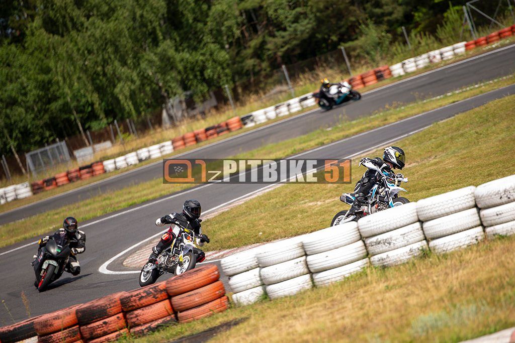 Track Day Q1 z Pitbike 51