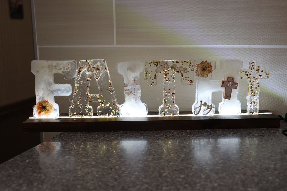 Resin Word Art (FAITH)