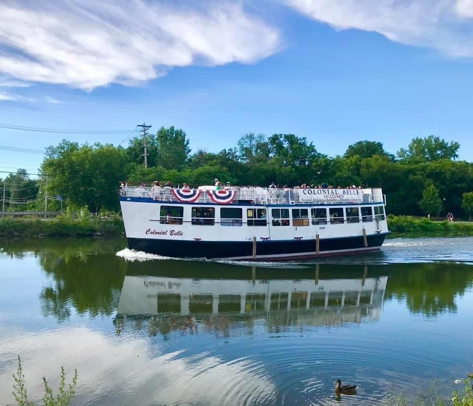 Sunday Narrated Brunch Cruise Aboard Colonial Belle