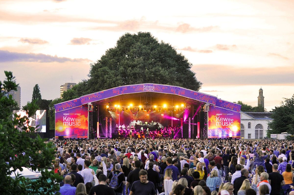 Kew the Music - UB40 and Ali Campbell at Royal Botanic Gardens Kew