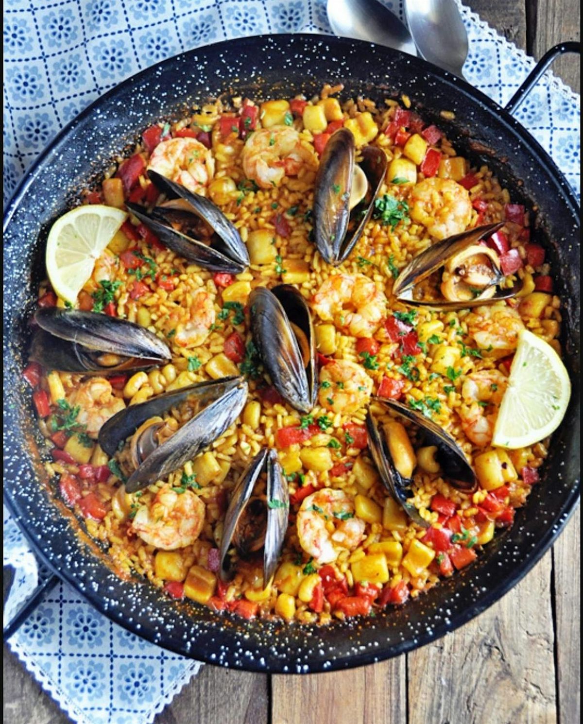 COOKING CLASS | Spanish Paella