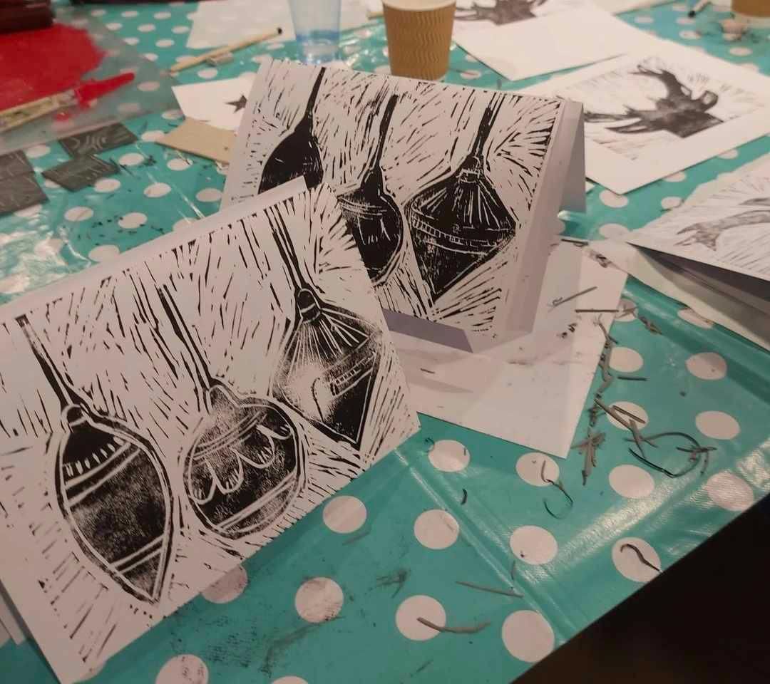 Xmas Lino Print your own Xmas cards 