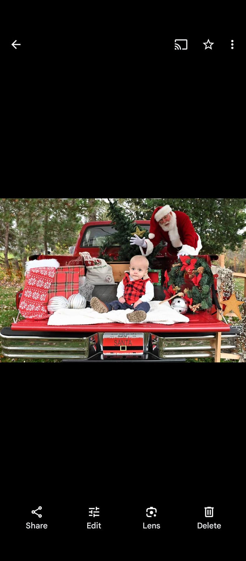 red truck. Christmas sessions 