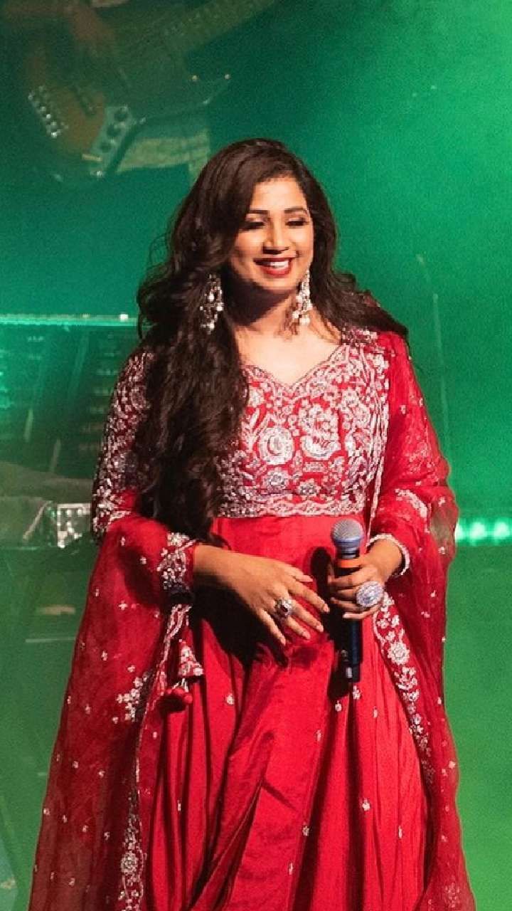 Shreya Ghoshal at AO Arena